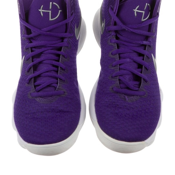 Nike hyperdunk women’s TB “Court Purple” sneakers from June 2017 release. - Picture 2 of 4